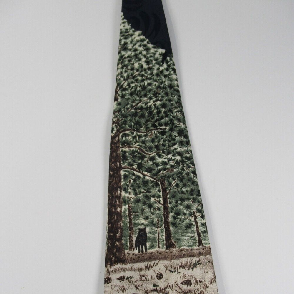 Animal Tracks Watchful Wolves Tie by Lynell Bradshaw Wildlife 1995 - Picture 5 of 8